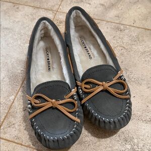 Lucky Brand Women's Moccasins in Gray and Tan